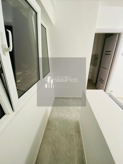 Garsoniera 1 DECEMBR8IE 1918 /1984 - 4