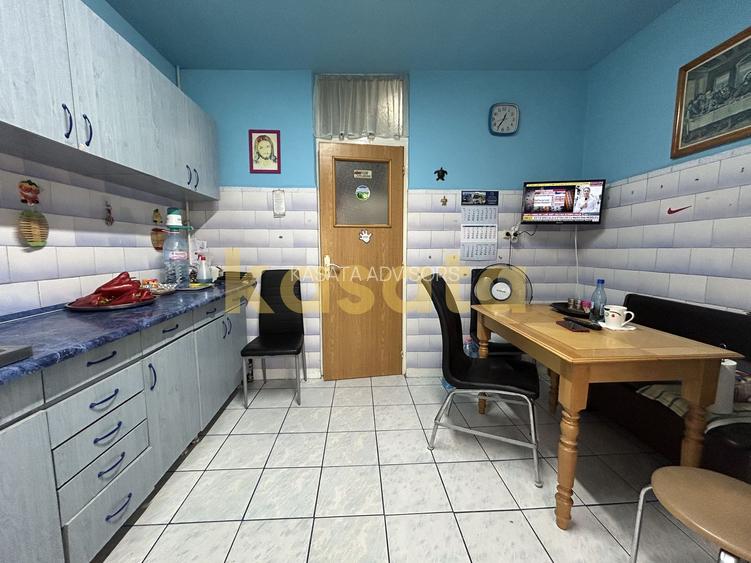 De vazare apartament 3 camere Aviatiei - 68mp - 12