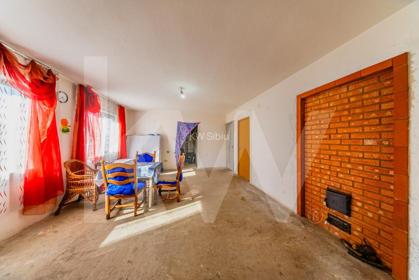 Casa spatioasa in Frumuseni, cu teren generos de 1200 mp - 18