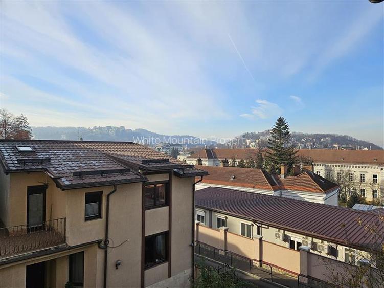 Apartament cu 2 camere renovat in Centrul Istoric - 19