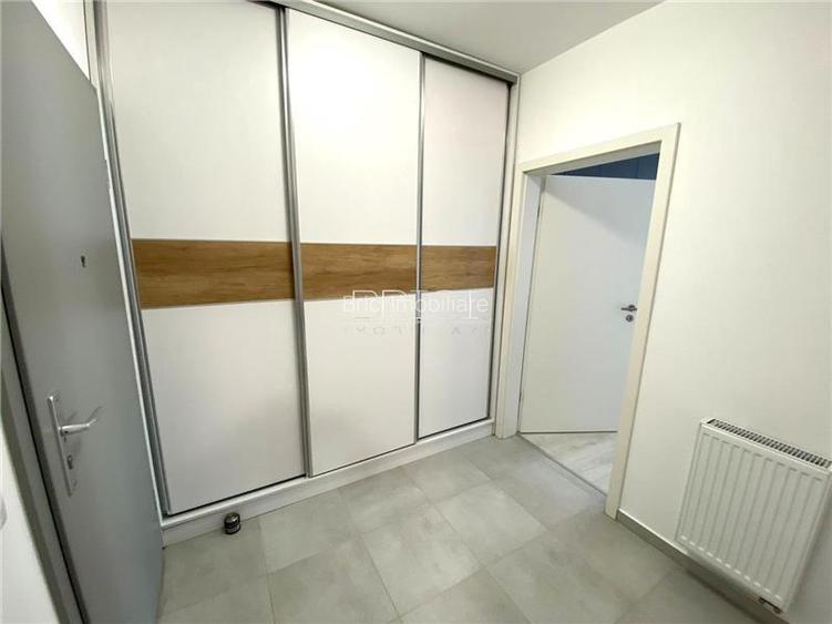 Studio, 48mp, cu Parcare, zona Coresi - 10