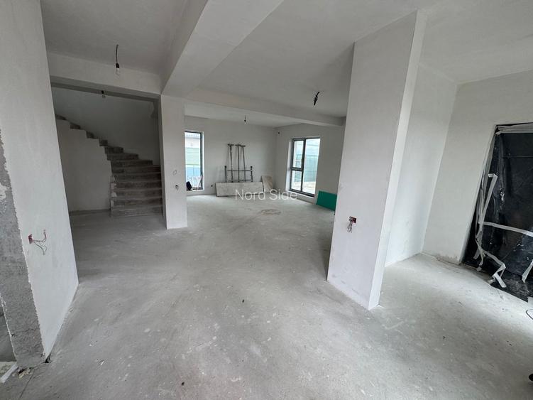 Vila Tunari MODERNA si spatioasa teren 500m, TOATE UTILITATILE - 11