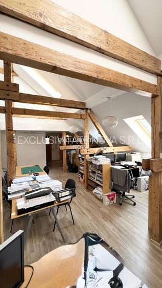 UNIVERSITATE - Batistei - Vanzare MANSARDA in VILA  Interbelica ! - 2