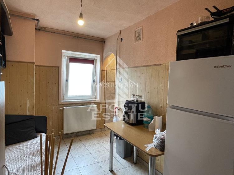 Apartament cu o camera Intrarea Peru Steaua etaj 2 - 6