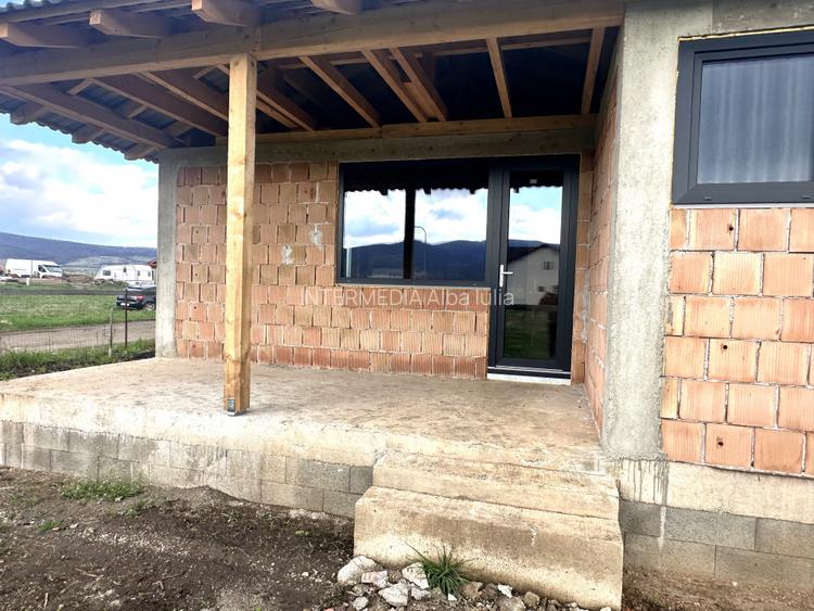CASA NOUA LA ROSU I PE UN NIVEL I 73 MP I ALBA IULIA ZONA MICESTI I - 7