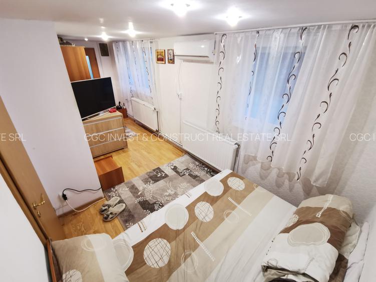 Spatiu de Birouri-Acces pietonal-Spitalul Judetean-5 Camere-Vitrina 12 M- 131 MP - 35