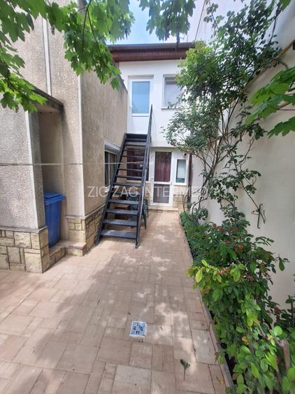 Zona Trocadero , imobil 90 mp., IDEAL BIROURI, curte - 3