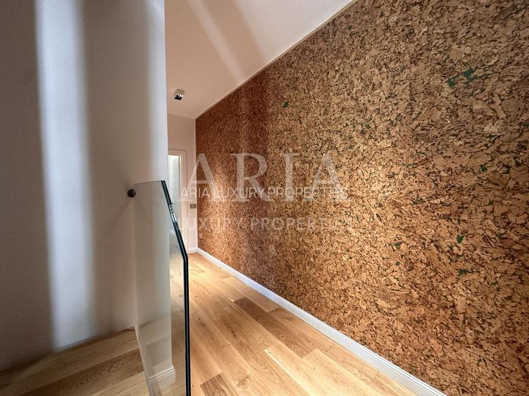 BELAIR LAKE - Penthouse duplex - LAKEFRONT - - 17