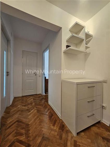 Apartament 3 camere cu priveliste zona Bd. Victoriei - 37