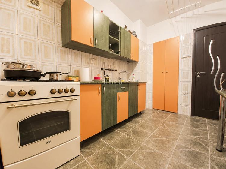 2 camere | 55 mp | Crangasi (Sector 6) - 6