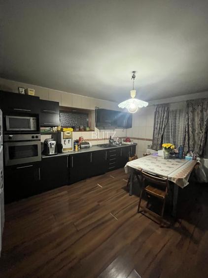 Casa 253 mp utili, 5 camere, teren 581 mp –  Promenada Mall - 13