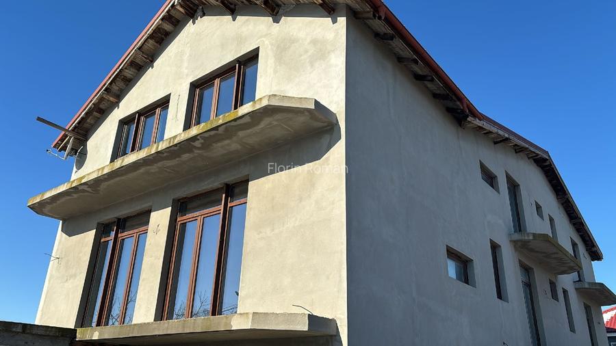 OCAZIE UNICA! VAND PENSIUNE + VILA de locuit _  COSTINESTI - 10