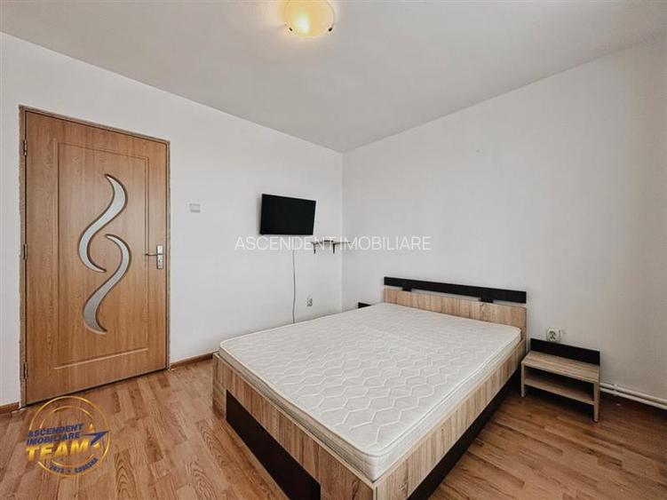 Apartament luminos cu 2 camere si balcon spatios, lift nou, Vasile Goldis, Simer - 5