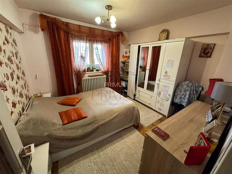 SIMION BARNUTIU - LIFT - 3 CAMERE - 2 BAI - DECOMANDAT - 5