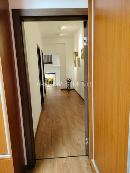 casa superba, zona linistita, accesibil, cu mansarda locuibila de 100mp. - 29