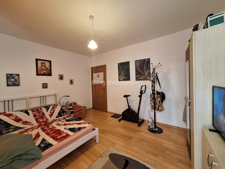 Apartament cu 2 camere, 57 mp, balcon, zona Razoare - 4