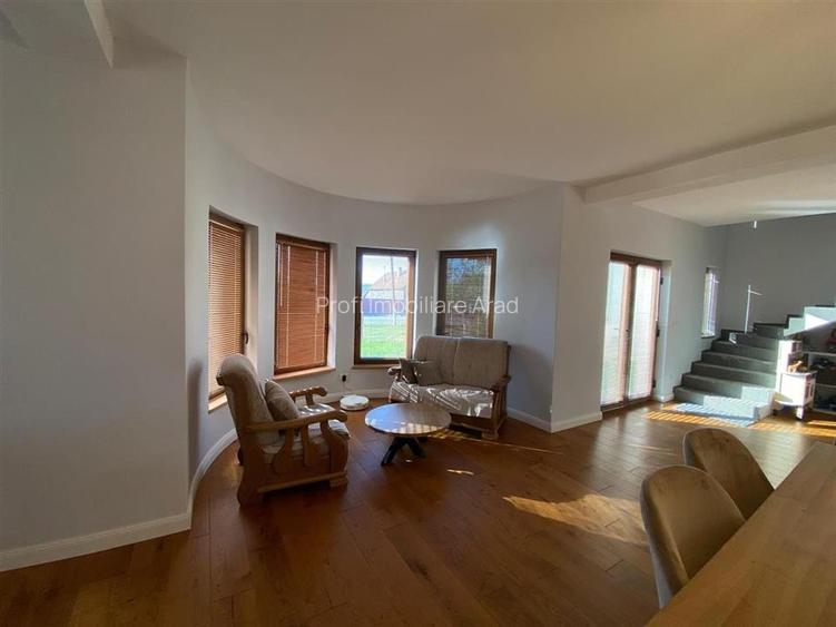 VILA PREMIUM | 240mp utili | 923mp teren | Constructie Impunatoare | Agrisul Mar - 8