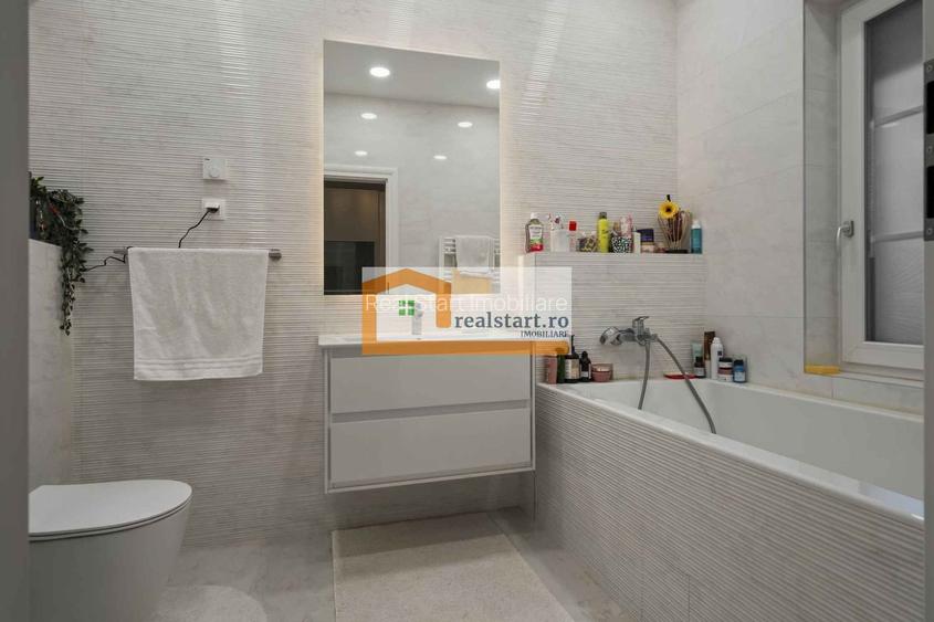 Langa Padure, Vila P+Pod , 1500mp teren,  terasa 40mp,  complex securizat - 21