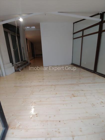 Zona Eminescu Dacia S+P+1+M  290 mp utili zona de birouri - 21