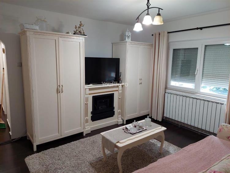 Apartament deosebit 2 camere Parter Inalt Complexul Studentesc - 2