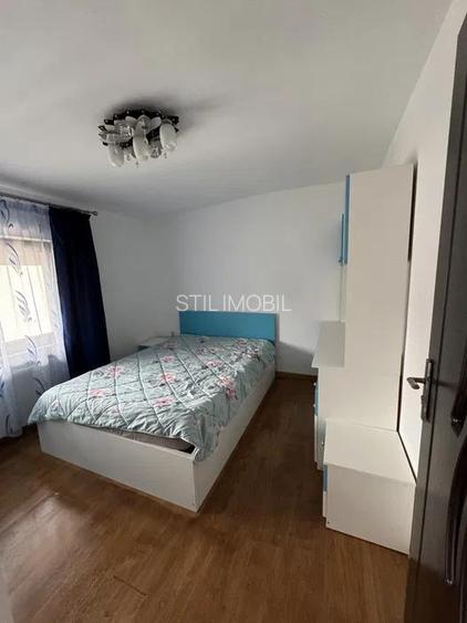 Vila 4 camere Cug - 580 euro - 4