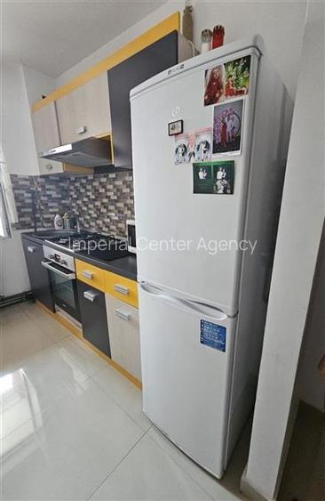 APARTAMENT DE VANZARE  CU 2 CAMERE - 2
