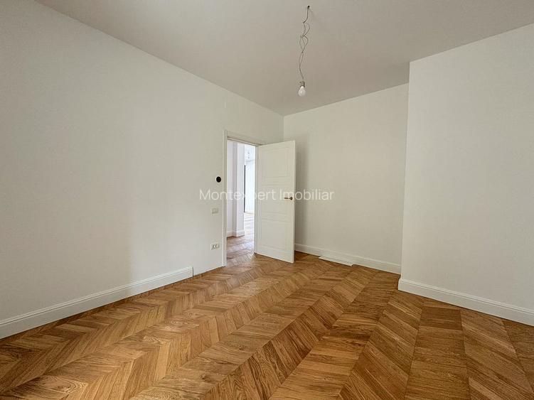 Sinaia – Ultracentral, Apartament Premium De Vanzare! - 4