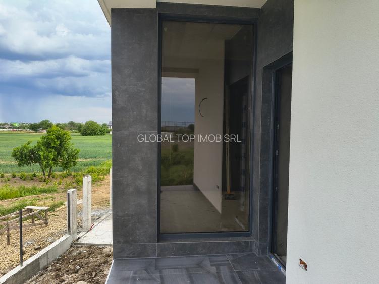 VILA DUPLEX, complex rezidential, 173mp, teren 305mp, loc. 1 Decembrie - 8
