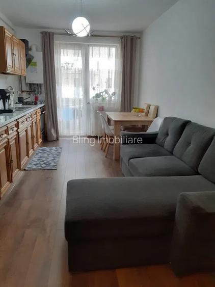 Apartament cu 2 camere, 40 mp, balcon, zona Terra - 2