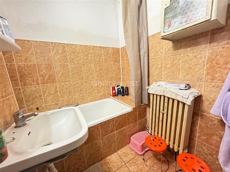 Apartament decomandat 3 camere 2 balcoane zona Ciresica - 14