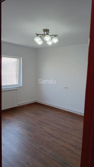Aparatament 3 camere Tomis 3, renovat recent-nelocuit după renovare.  - 7