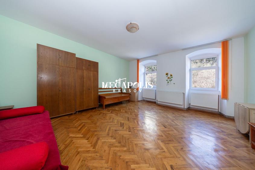 Apartament 2 camere | Piața Sfatului – Centrul Istoric | 50 mp