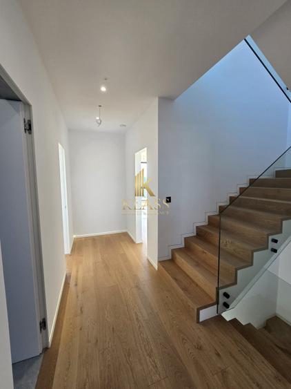 Vila Smart 4 camere deosebita Matei Millo de vanzare