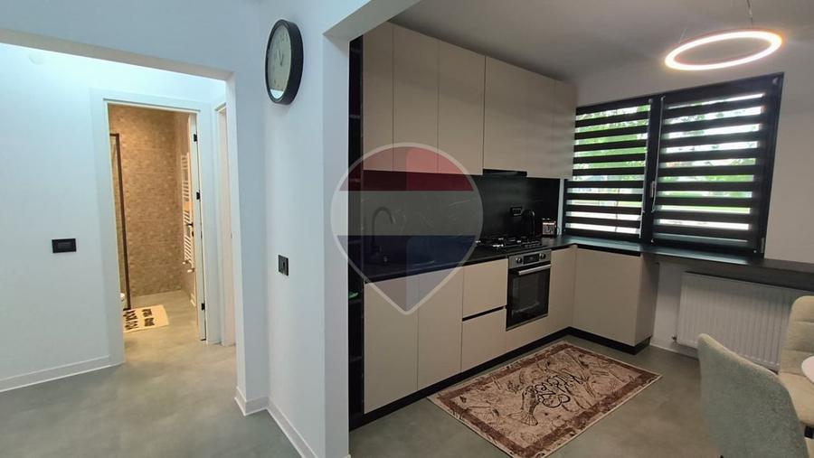 Apartament cu 3 camere de închiriat în zona Mazepa 1- Galați