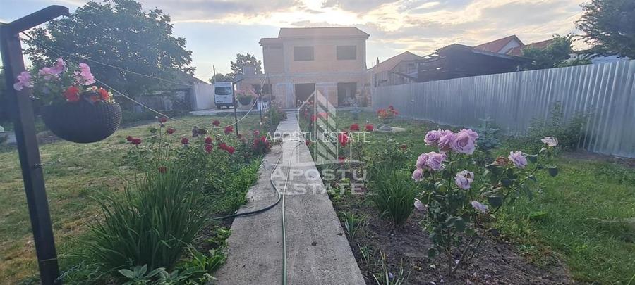 Casa cu teren de 2000 mp,  Timisoara - 2