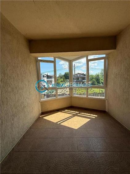 Royal Imobiliare - Inchiriere Vila zona Bucov cartier Mica Roma - 16