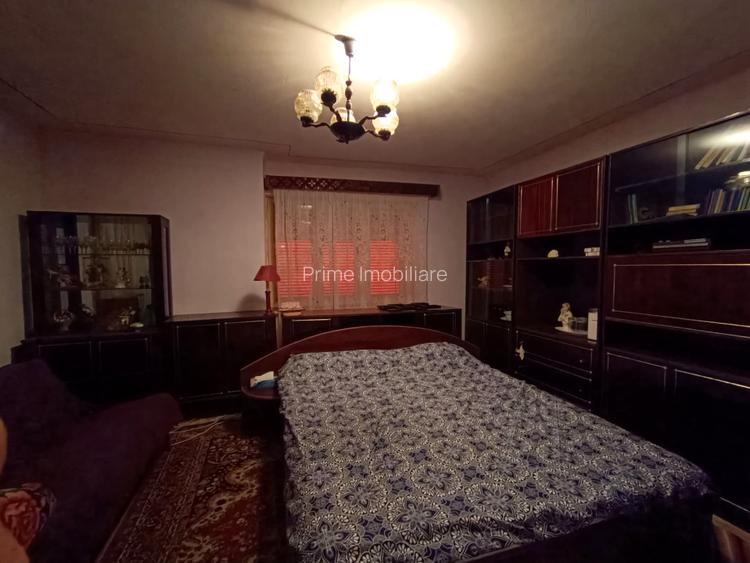 Casă renovabilă cu teren 2000 mp | 2 fronturi | Potențial investiție Sebeș - 2