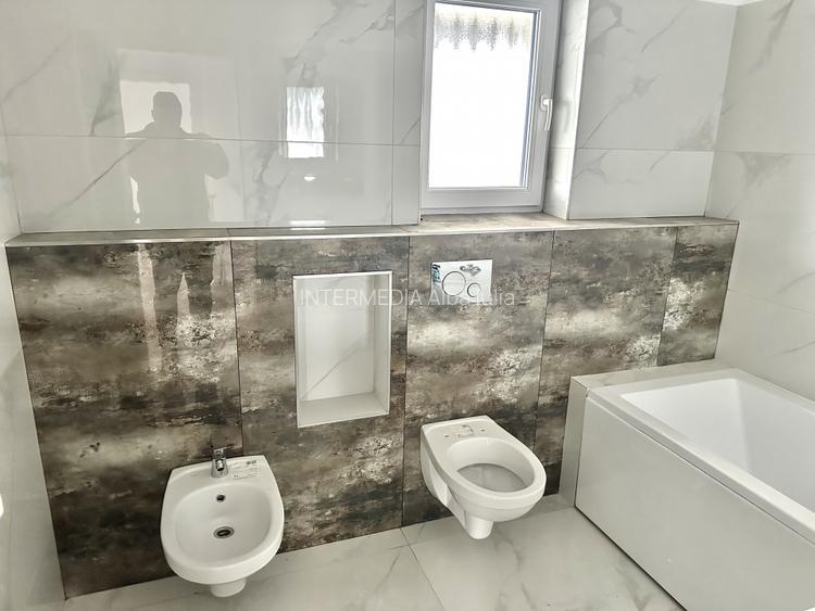 CASA NOUA PE PUN NIVEL I 110 MP I 3 DORMITOARE I LIVING I 2 BAI I TERASA I - 10