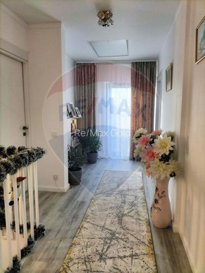 Casă / Vilă cu 5 camere - la 2 minute de Complex Cosmopolis - 17