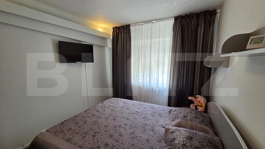 Apartament 3 camere, decomandat, 62 mp utili , mobilat si utilat , Craiovita Nou