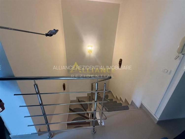 Casa tip duplex - 4 camere - 2 bai - 200mp teren - 17