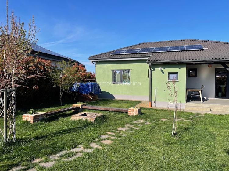 Proprietar vand casa 104 mp, curte 633 - 9