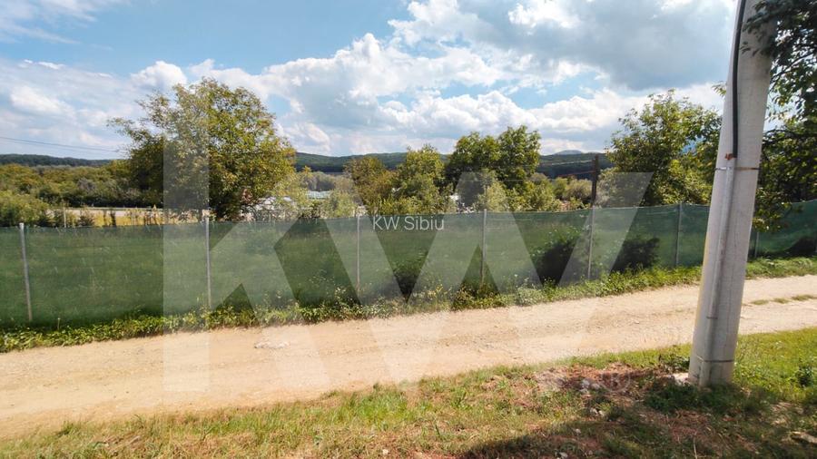 Teren Intravilan de vanzare -Tropinii Rasinari 565 mp - 9