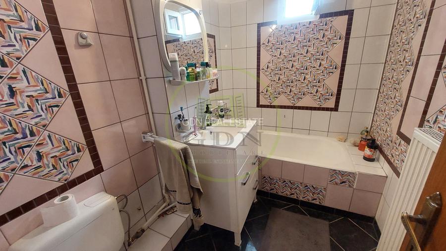 Apartament 4 camere, decomandat, 87 mp, cartier 1 Mai, zona Sara - 6