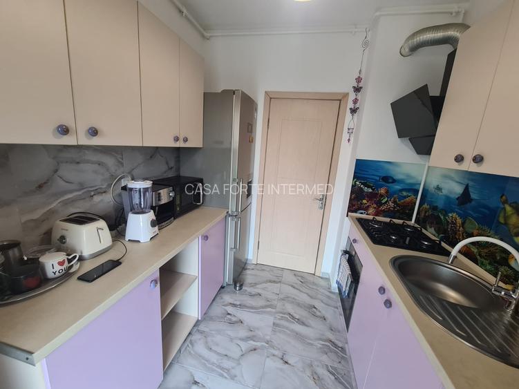 Apartament 3 camere Mamaia zona Vega - 800 euro - 9