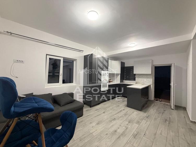 Casă triplex cu 3 camere de închiriat ,Curte, Mosnita Veche - 2