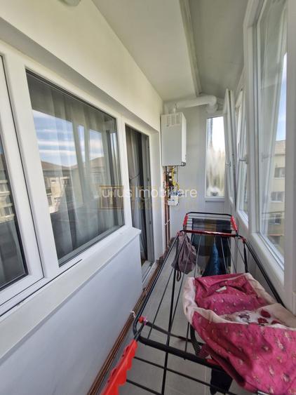 2 camere, Spitalul Judetean, centrala proprie, ideal pentru familie, studenti - 15