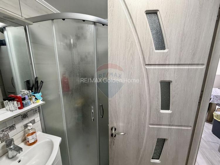 Casă / Vilă cu 4 camere de vânzare în zona Central - 15