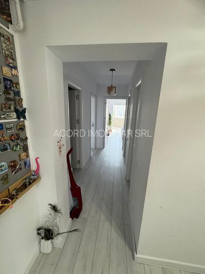 APARTAMENT 3 CAMERE , DECOMANDAT , TOMIS NORD - 2