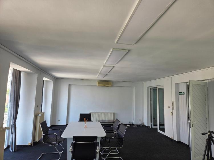 Ocazie unirii 1 minute metro open space parter plus etaj 1 compartimentat